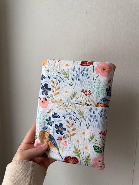 Pastel bird kindle sleeve